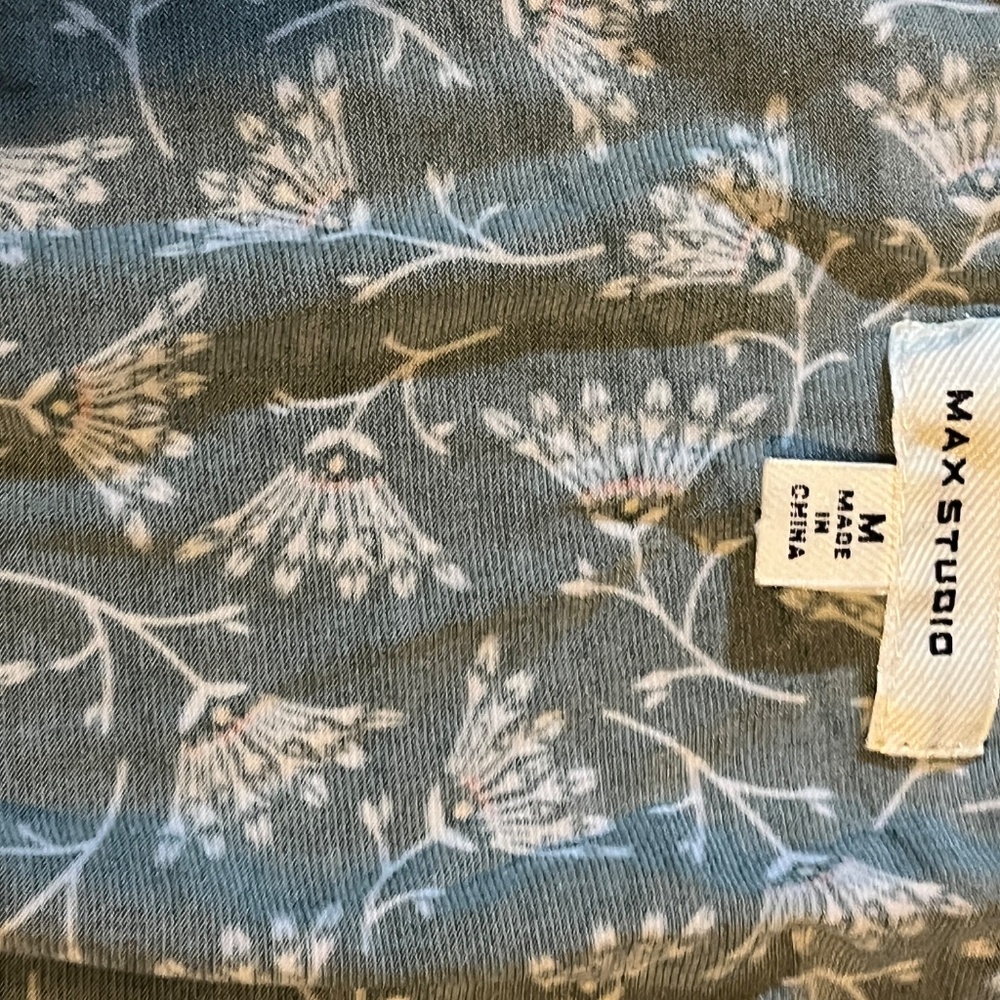 Max Studio size medium green print dress - Picture 2 of 6